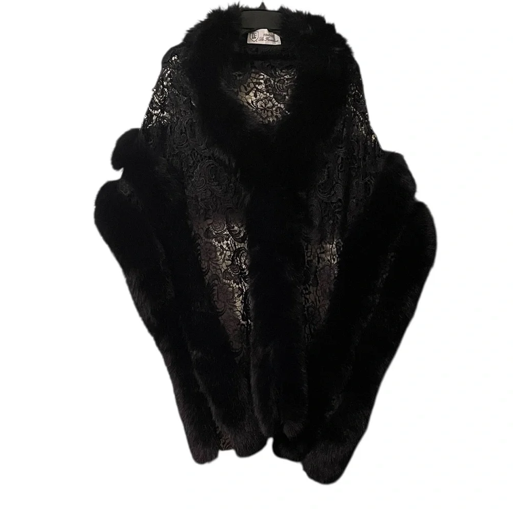 LA FIORENTINA | Women’s Black Faux Fur Lace Double Hook Shall‎ Throw Size OS